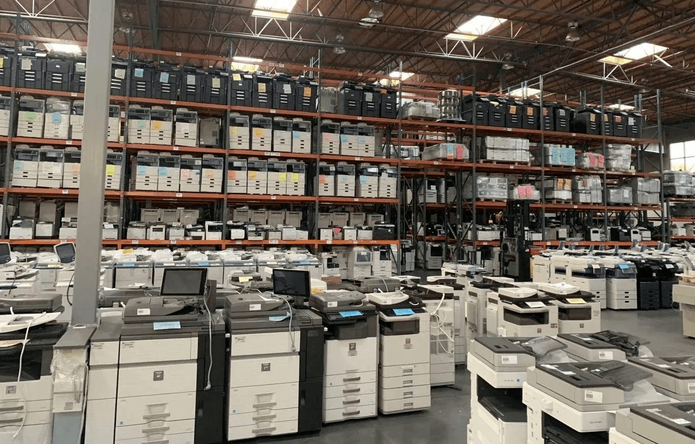 Desktop computers and laptops prepared for institutional supply
